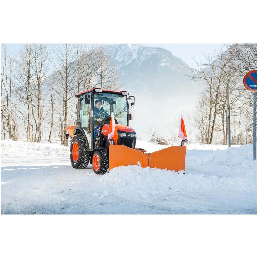 Traktor Kubota ST341 - zimný set