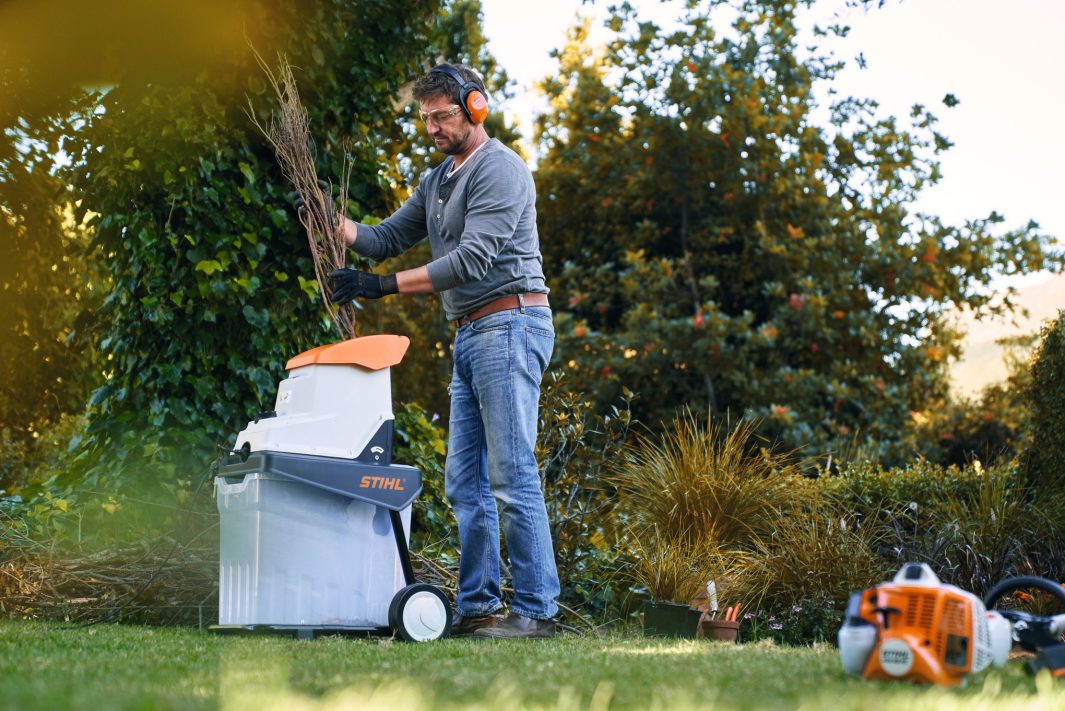 Elektrický drvič STIHL GHE 140 L 4 Elektrický drvič STIHL GHE 140 L