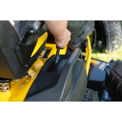 Traktorová kosačka Cub Cadet XT3 QS127