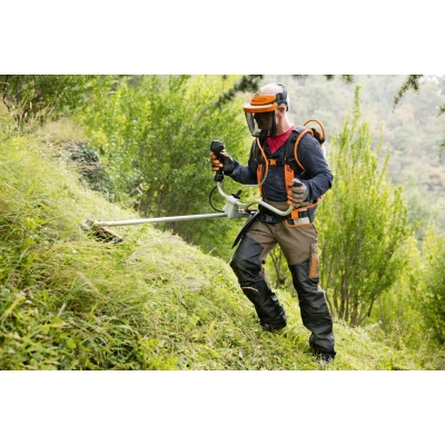 Akumulátorový vyžínač STIHL FSA 135 AC