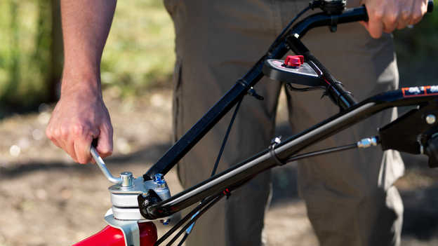 Benzínový rotavátor Honda FR 750 9 Rotavátor HONDA FG 320